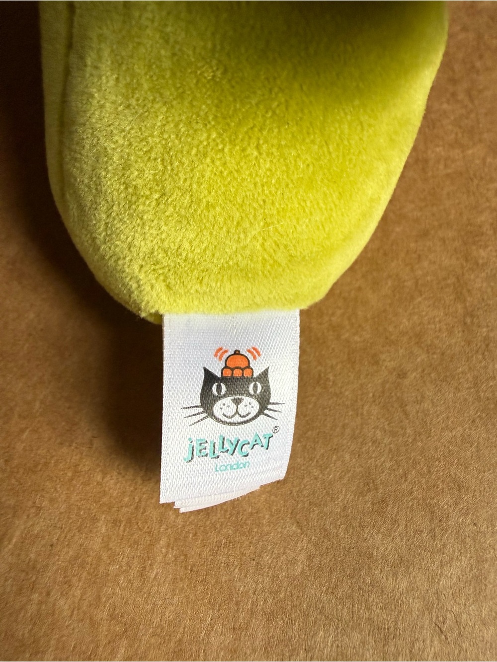 Jellycat NWOT plush Broccoli Toy - Soft Green Stuffed Vegetable - Picture 2 of 3